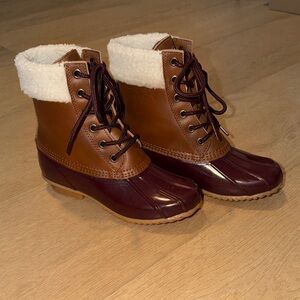 GH Bass Faux-Shearling Lace-Up Duck Boots